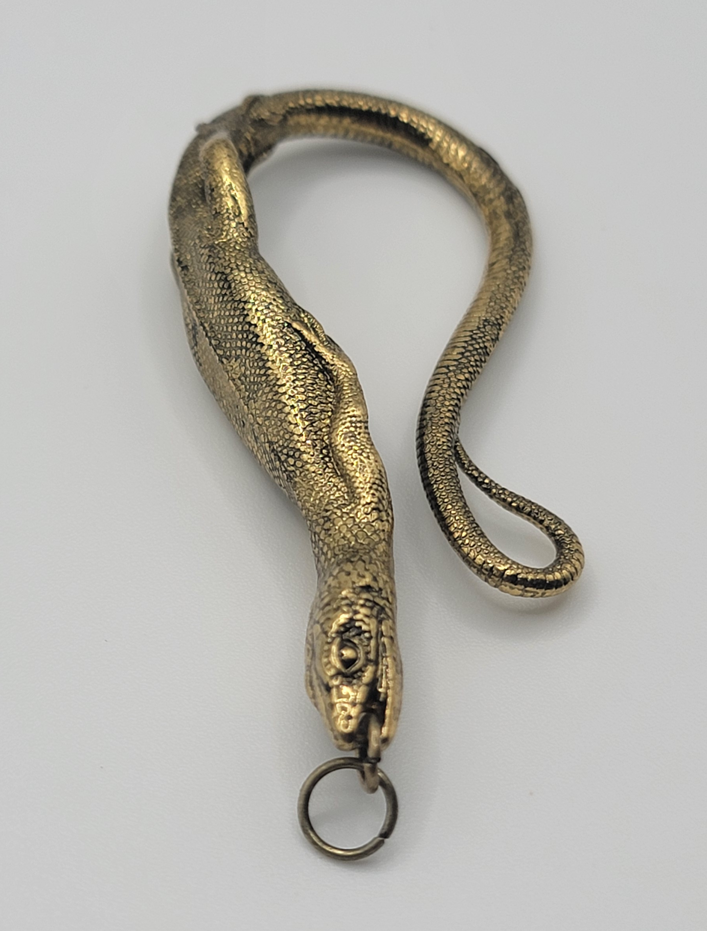 Monitor Keychain